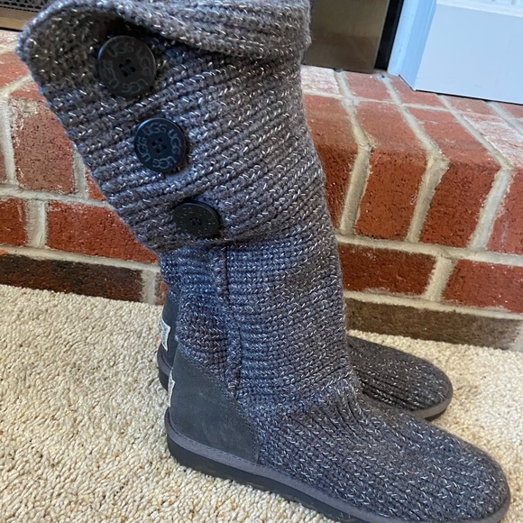 UGGS BOOTS GRAY TALL COVERTS TO SHORT 9 - Picture 3 of 9